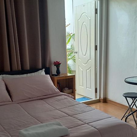 Happy Hostel Bangkok Zewnętrze zdjęcie