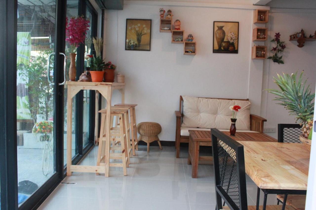 Happy Hostel Bangkok Zewnętrze zdjęcie